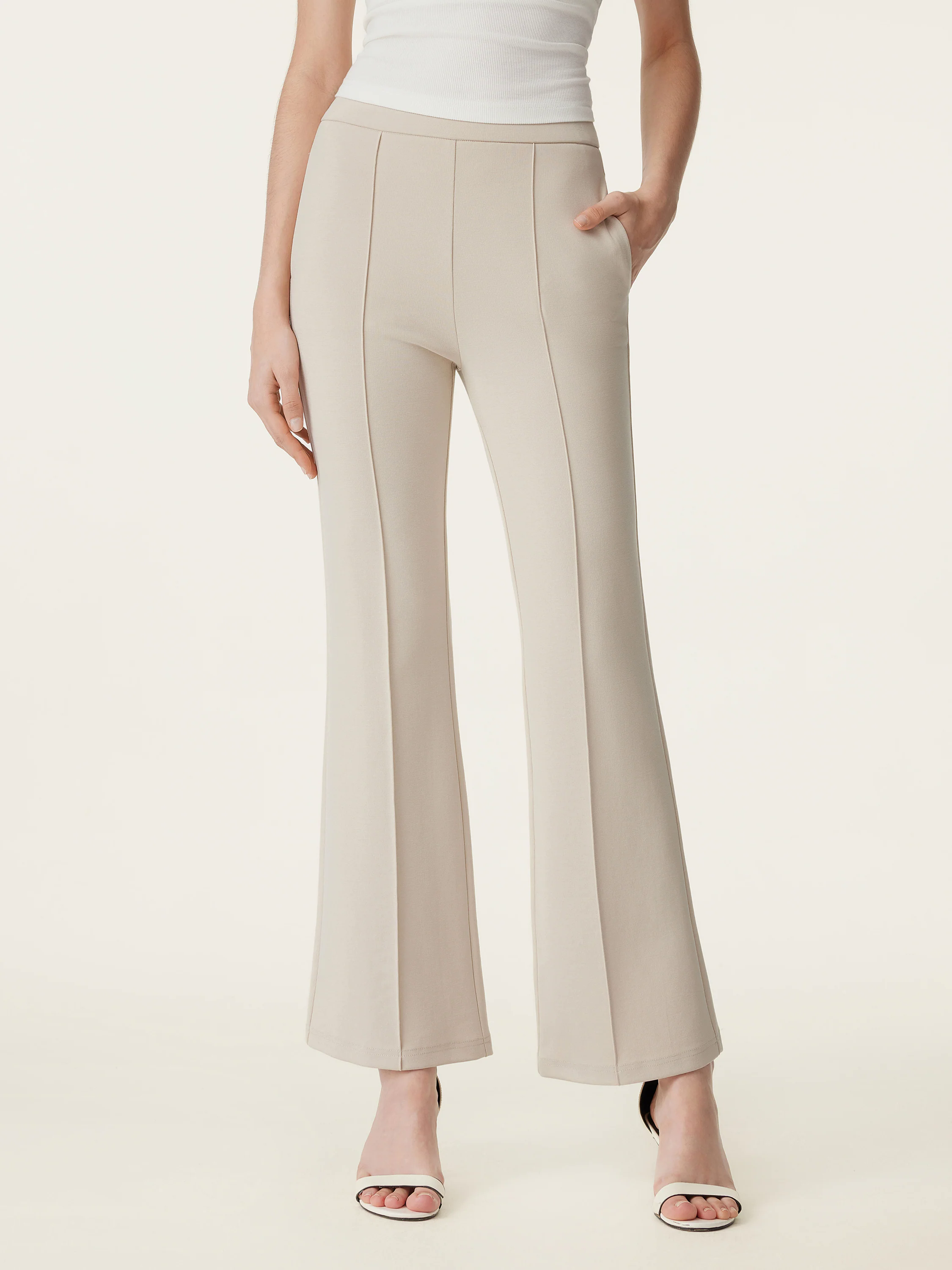 Mid Rise Pull-on Flare Pant