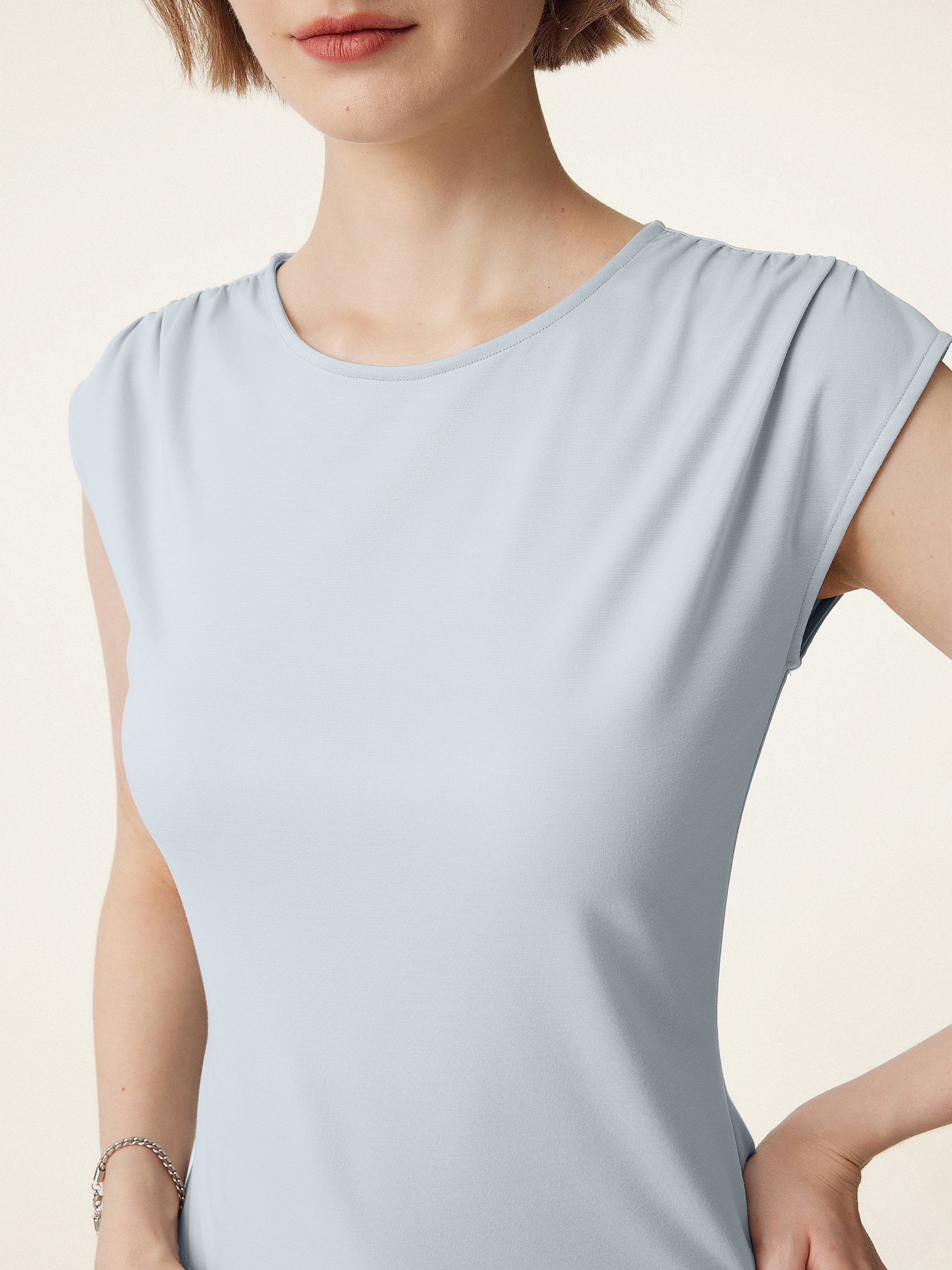 Crewneck Ruched Shoulder Muscle Tank Crewneck Ruched Shoulder Muscle Tank
