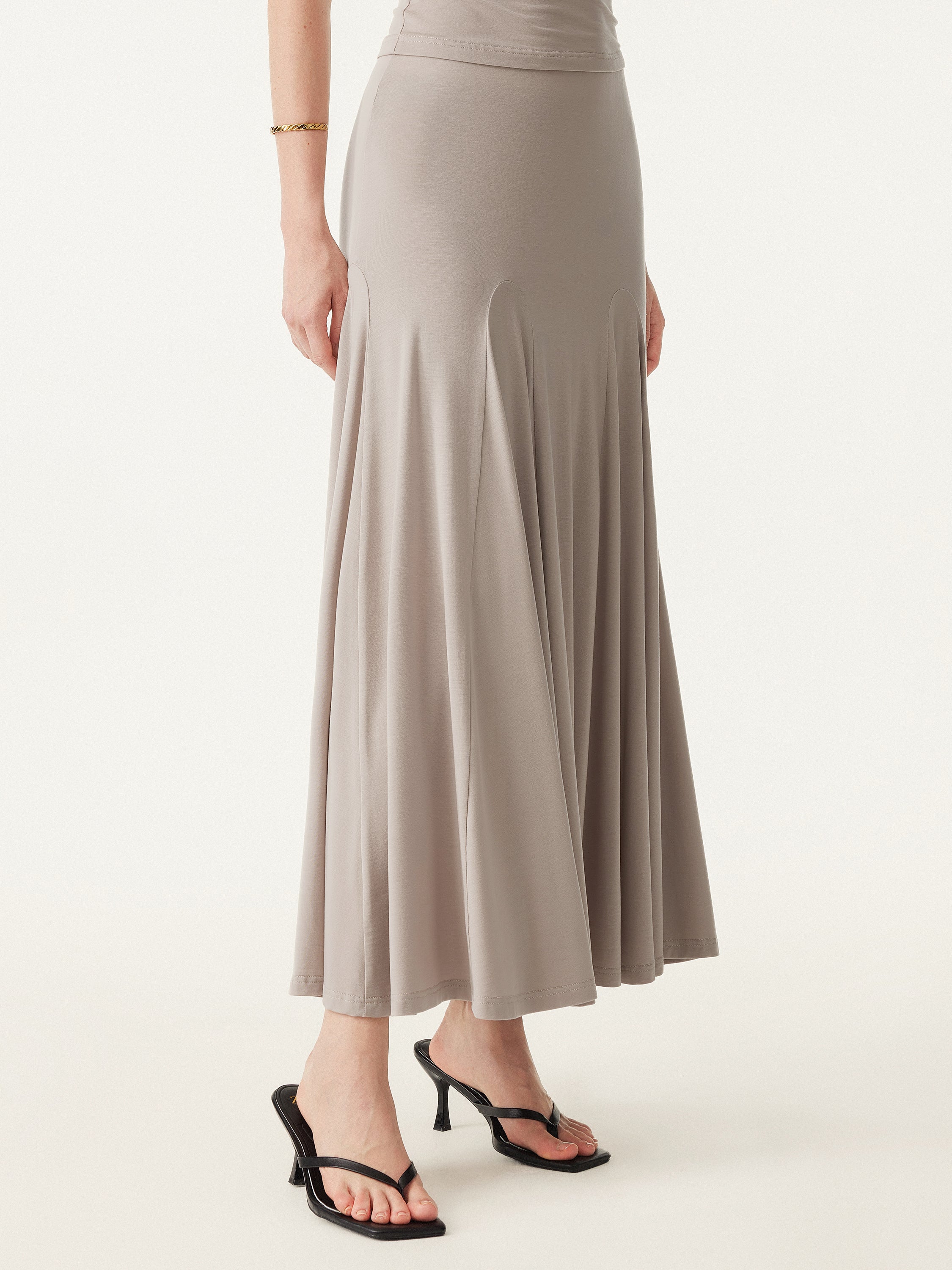 Ultrasoft Flowy Midi Pull-on Skirt Ultrasoft Flowy Midi Pull-on Skirt