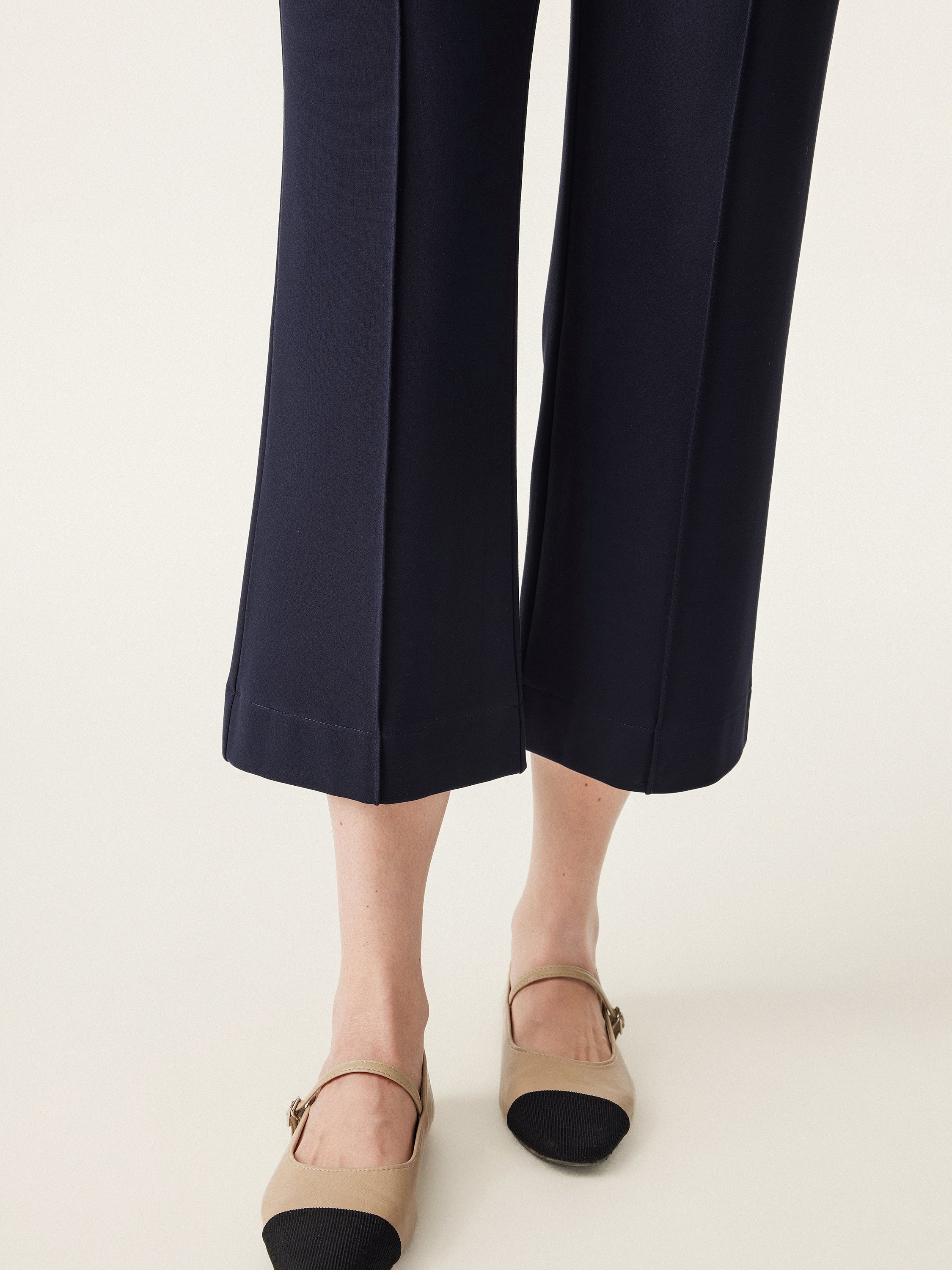 Mid Rise Cropped Pull-on Pant Mid Rise Cropped Pull-on Pant