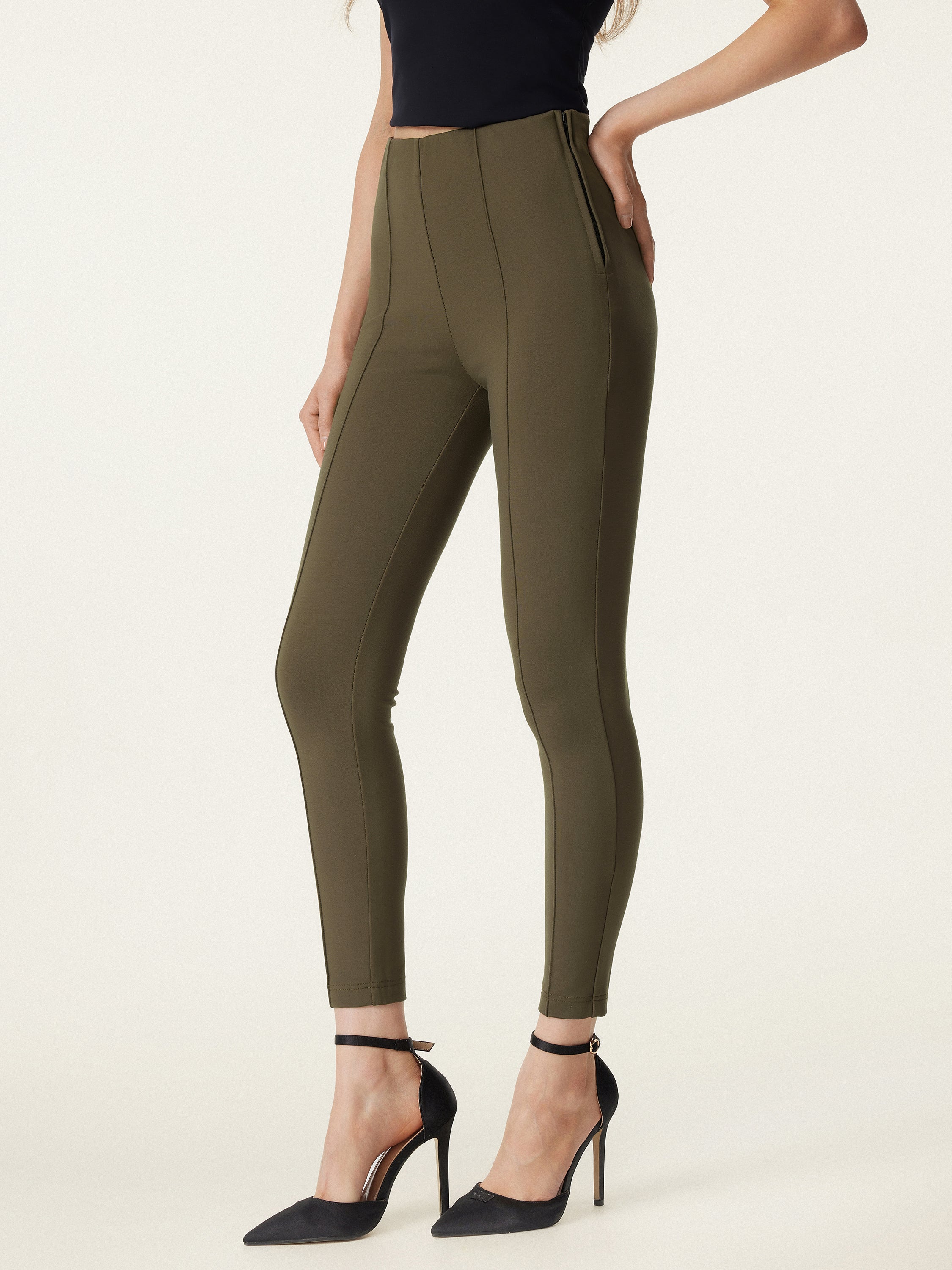 High Rise Pull-on Ankled Skinny Pant High Rise Pull-on Ankled Skinny Pant