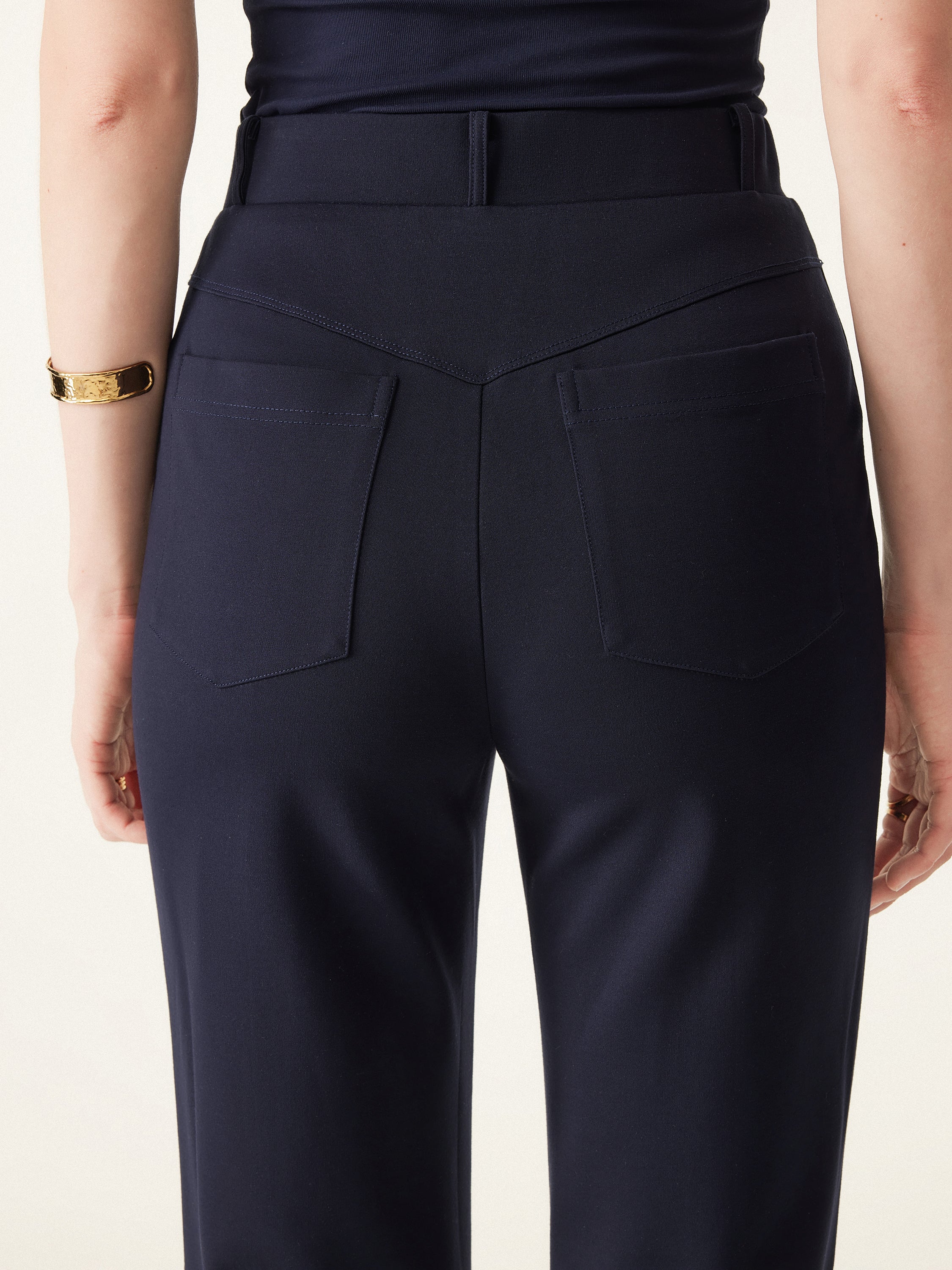 Mid Rise Cropped Pull-on Pant Mid Rise Cropped Pull-on Pant