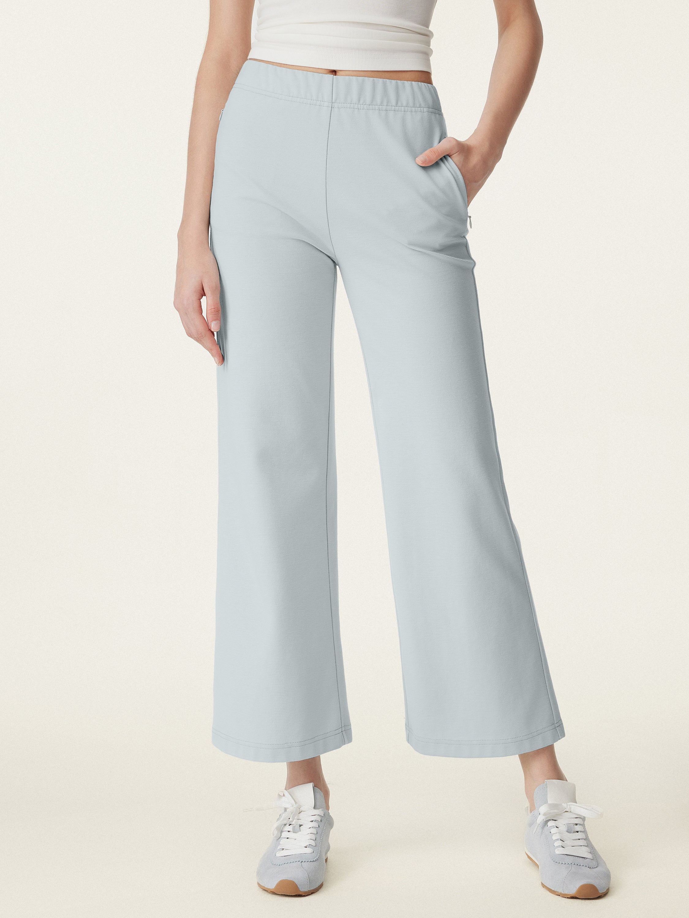Mid Rise Cropped Flare Pants with Pockets