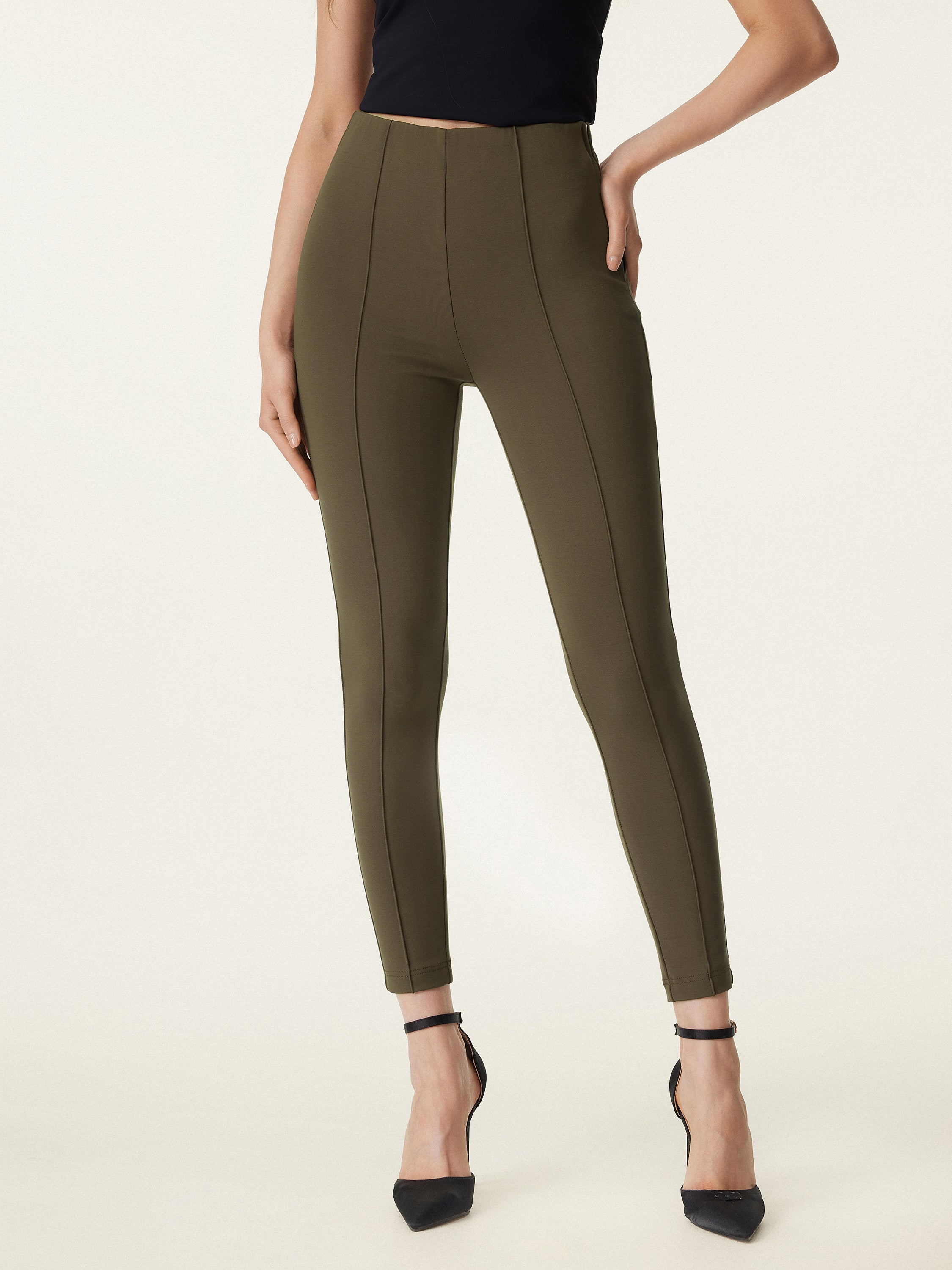 High Rise Pull-on Ankled Skinny Pant High Rise Pull-on Ankled Skinny Pant